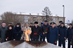 В День защитника Отечества в Кинешме возложили цветы к обелиску «Всем сражавшимся за Отечество»